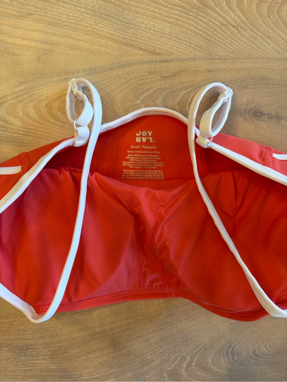 JoyLab Red Women’s Athletic Bra Top and Leggings - Picture 3 of 7
